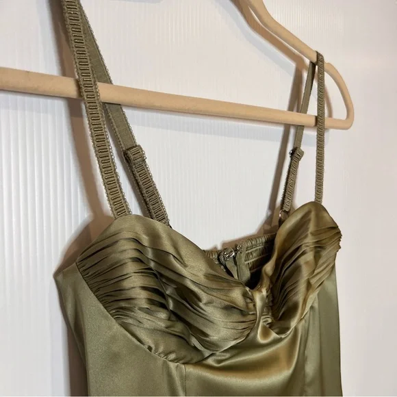 NWT REFORMATION Stormi‎ Satin Midi Dress in Artichoke. Size 2 - Picture 6 of 11